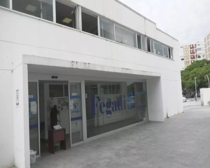 Fachada de la Federación Gaditana de Personas con Discapacidad Física y/u orgánica