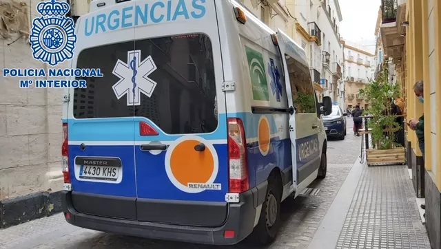 Ambulancia en la calle Sopranis