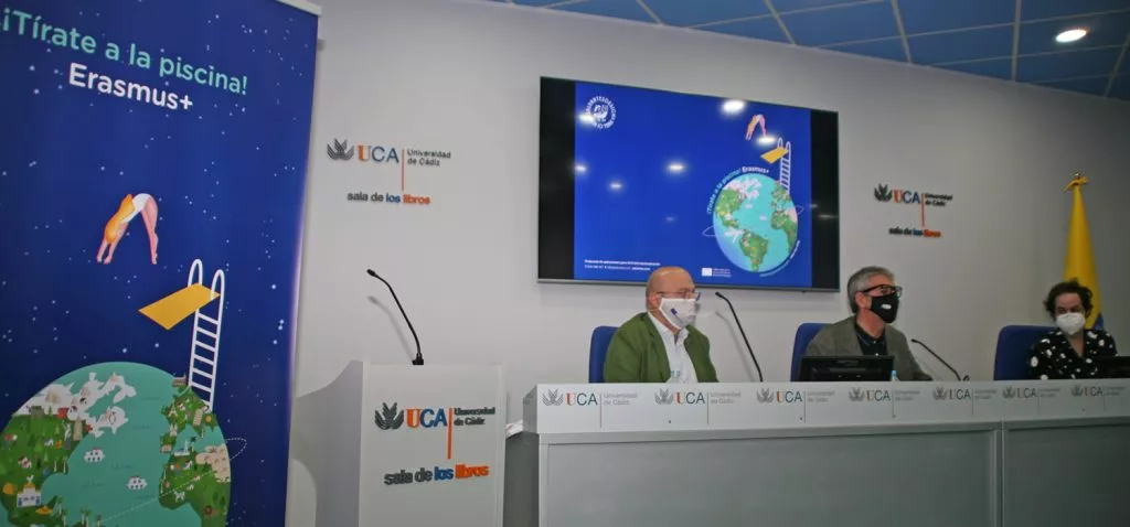 Presentación de la campaña '¡Tírate a la piscina! Erasmus+'