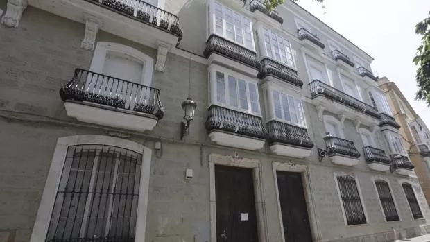 El personal del Mentidero ha protestado durante años por su situación