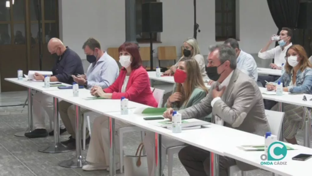Cerca de un centenar de cargos han participado en la reunión de la Interparlamentaria del PSOE de Andalucía