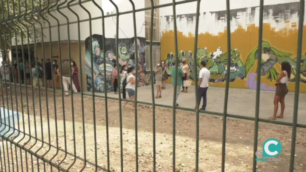 La Junta ha anunciado un total 5.300 plazas, de las que 4.600 serán para centros públicos 