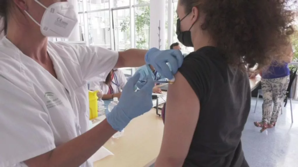 La Universidad de Cádiz acoge jueves y viernes puntos de vacunación masiva