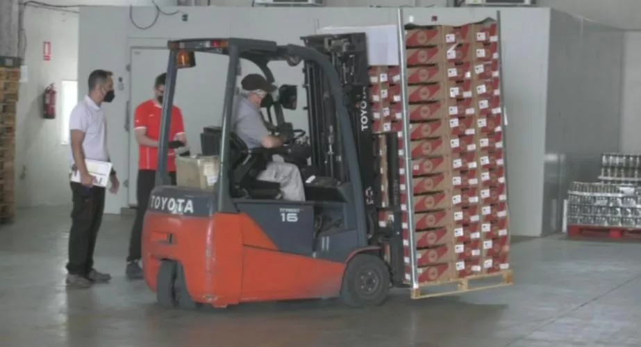 Imagen de los almacenes del Banco de Alimentos en el Bajo de Cabezuela