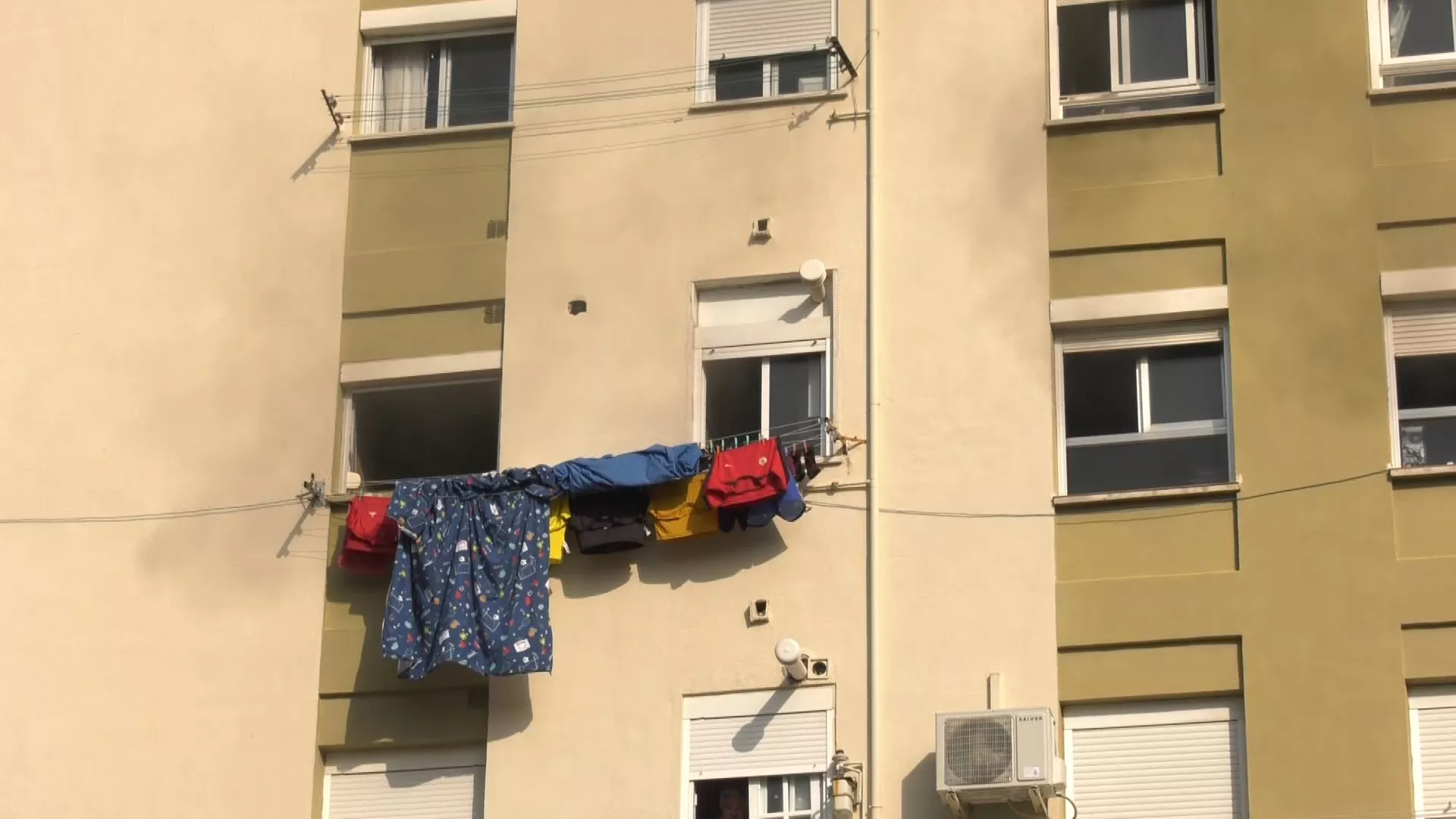 Incendio sin daños personales a mediodía en la calle Trille 