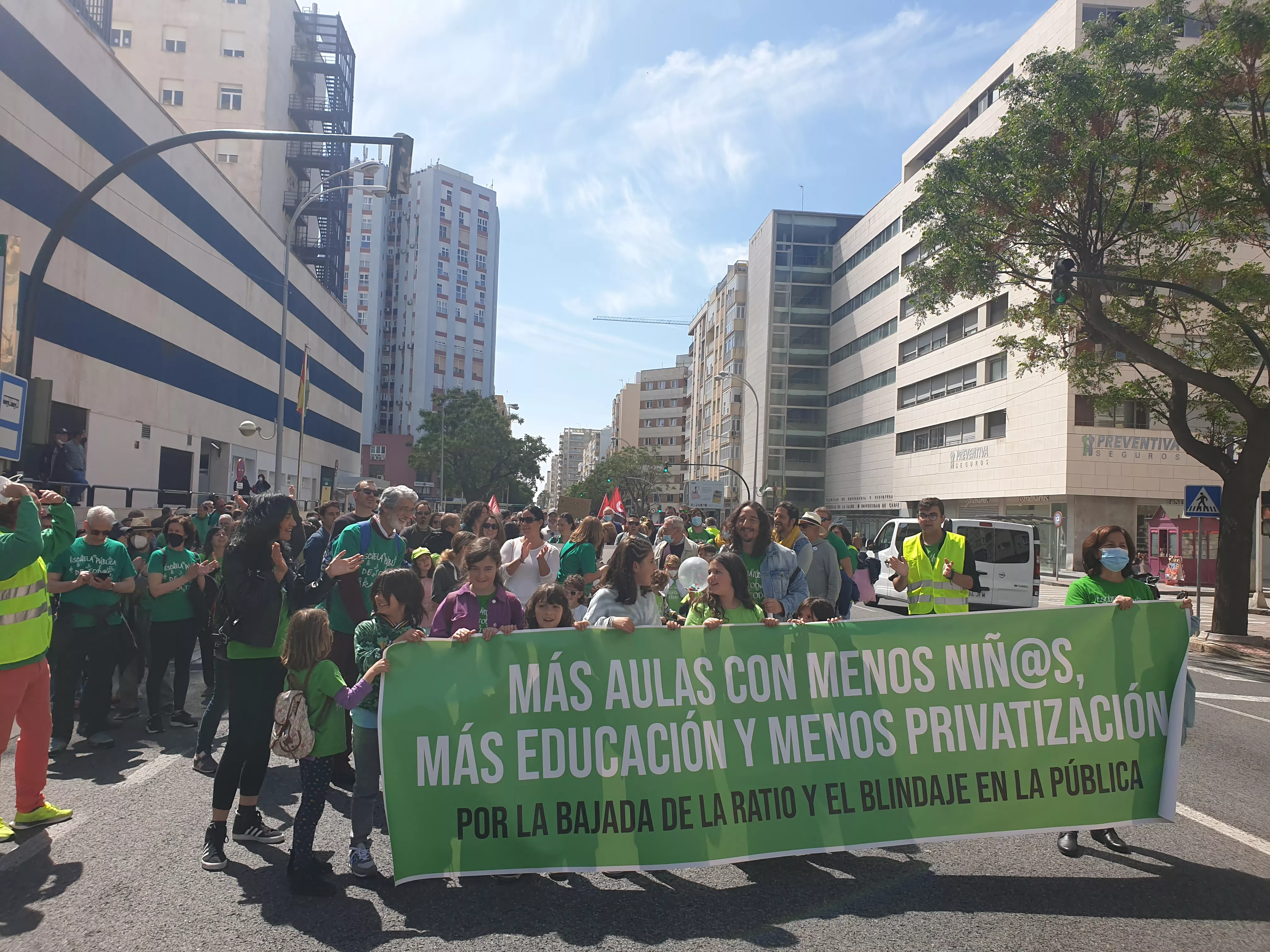 La manifestación arrancaba a la altura del hospital Puerta del Mar