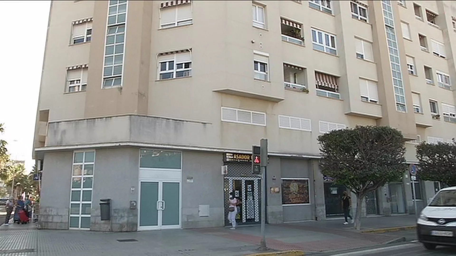 El Ayuntamiento culmina los alojamientos transitorios en la calle del Pueblo Gitano