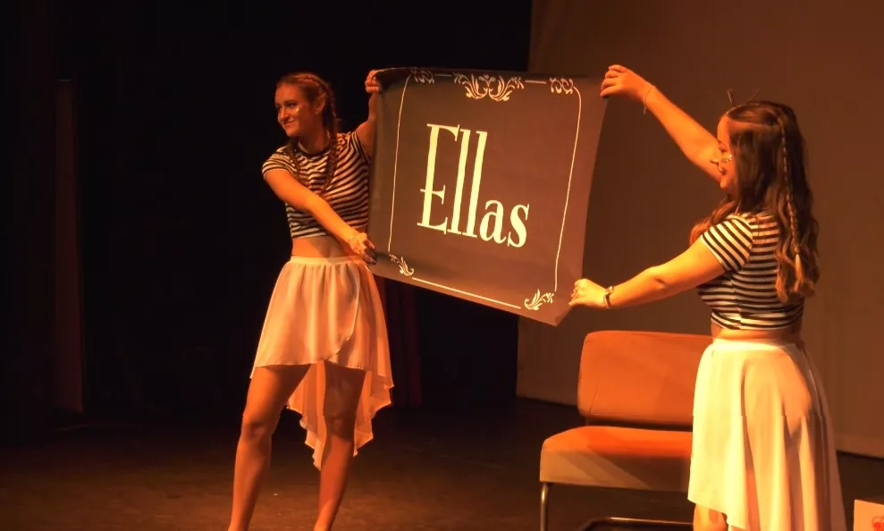 Eurovisión transforma al clásico de Shakespeare en Julieta y Julieta.