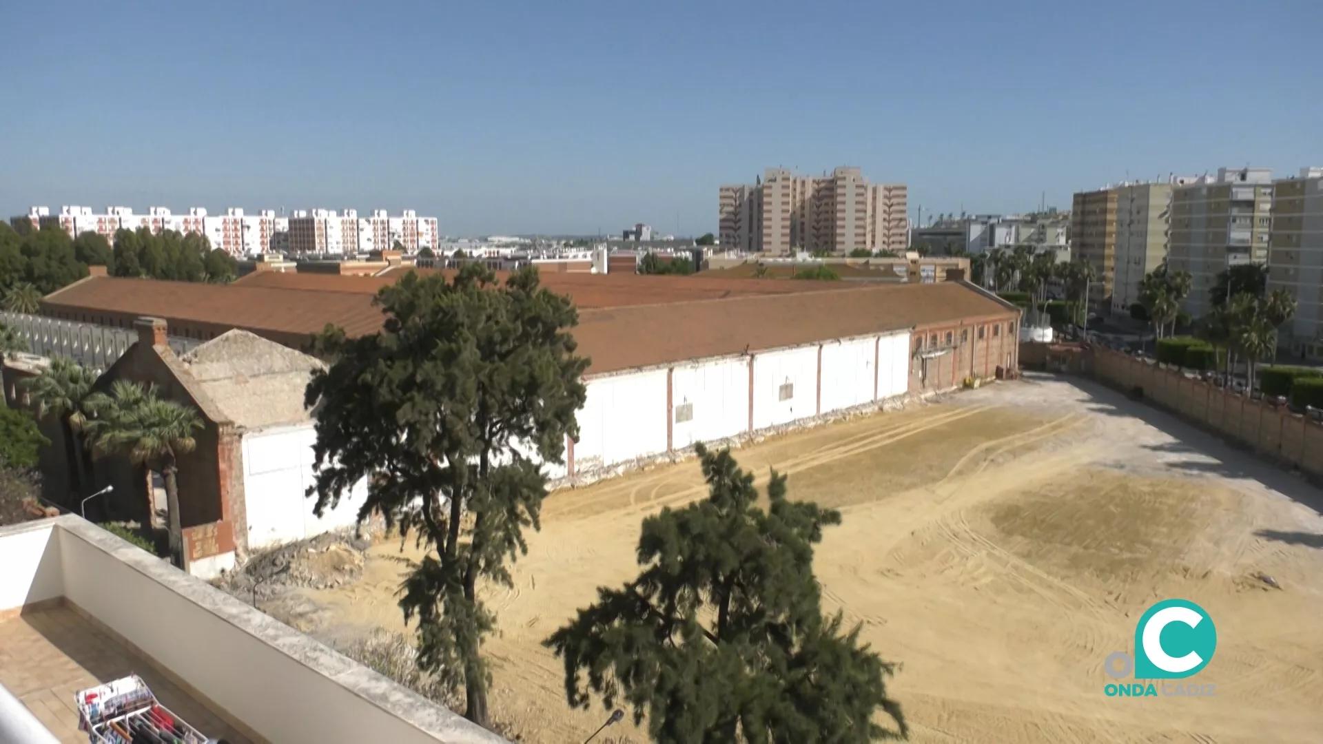 El estado que presenta actualmente los antiguos almacenes de tabaco.