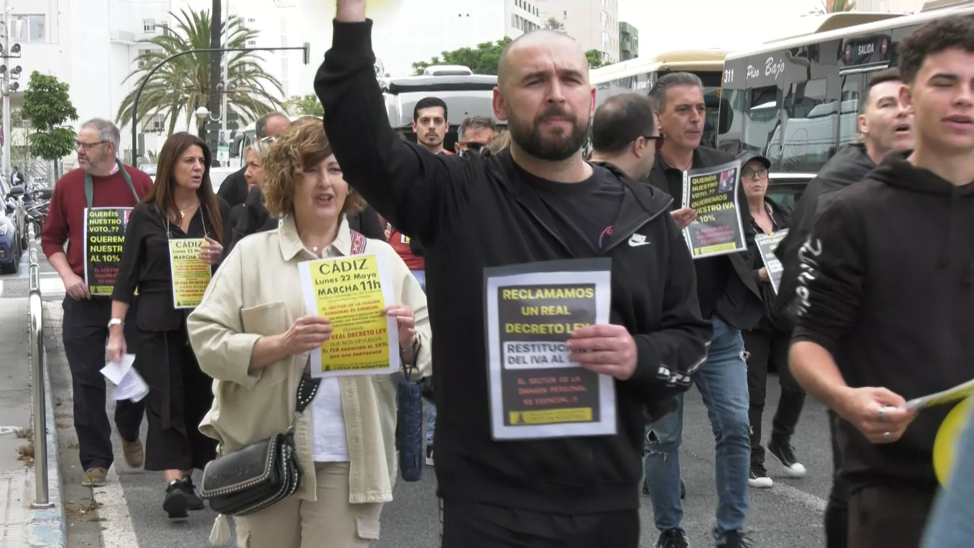 El sector de la imagen personal reclama el IVA reducido durante la campaña electoral