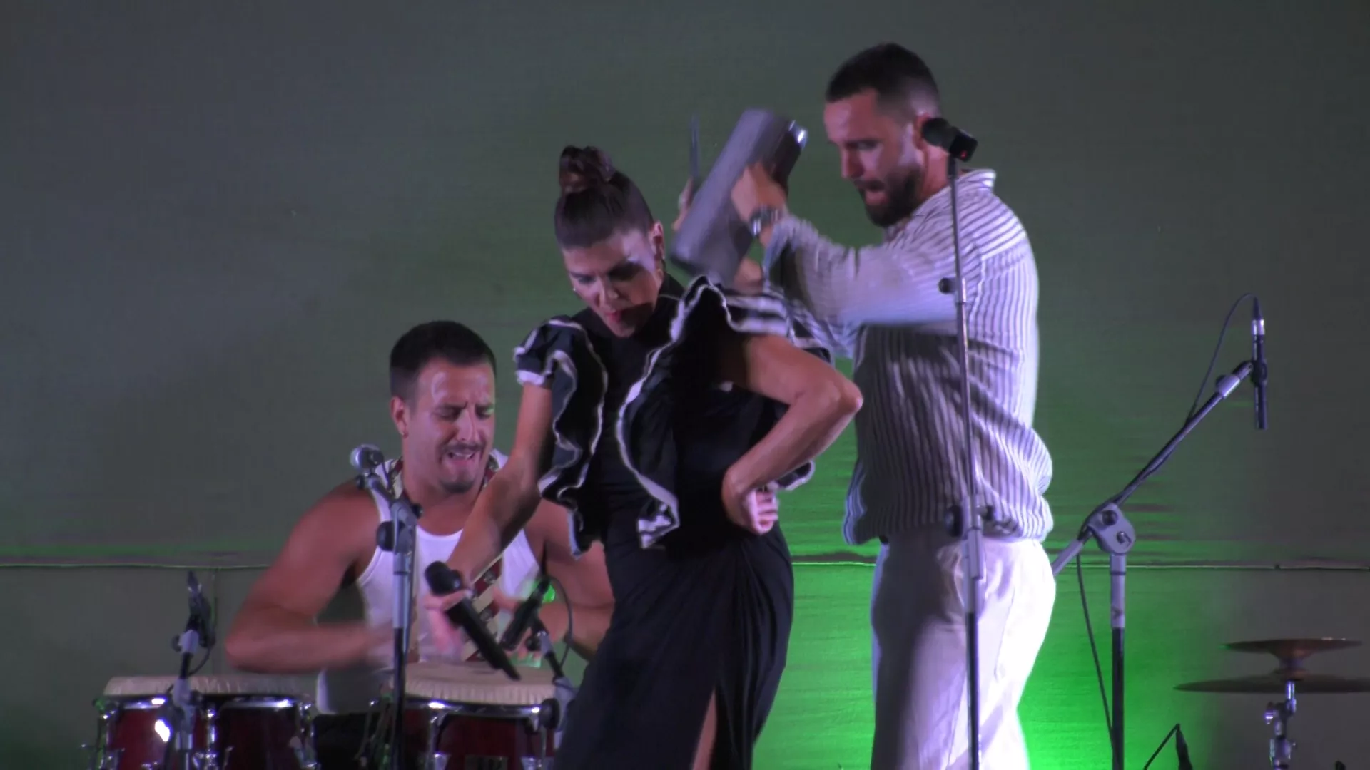 Los artistas Anabel Rivera y Miguel Katumba 