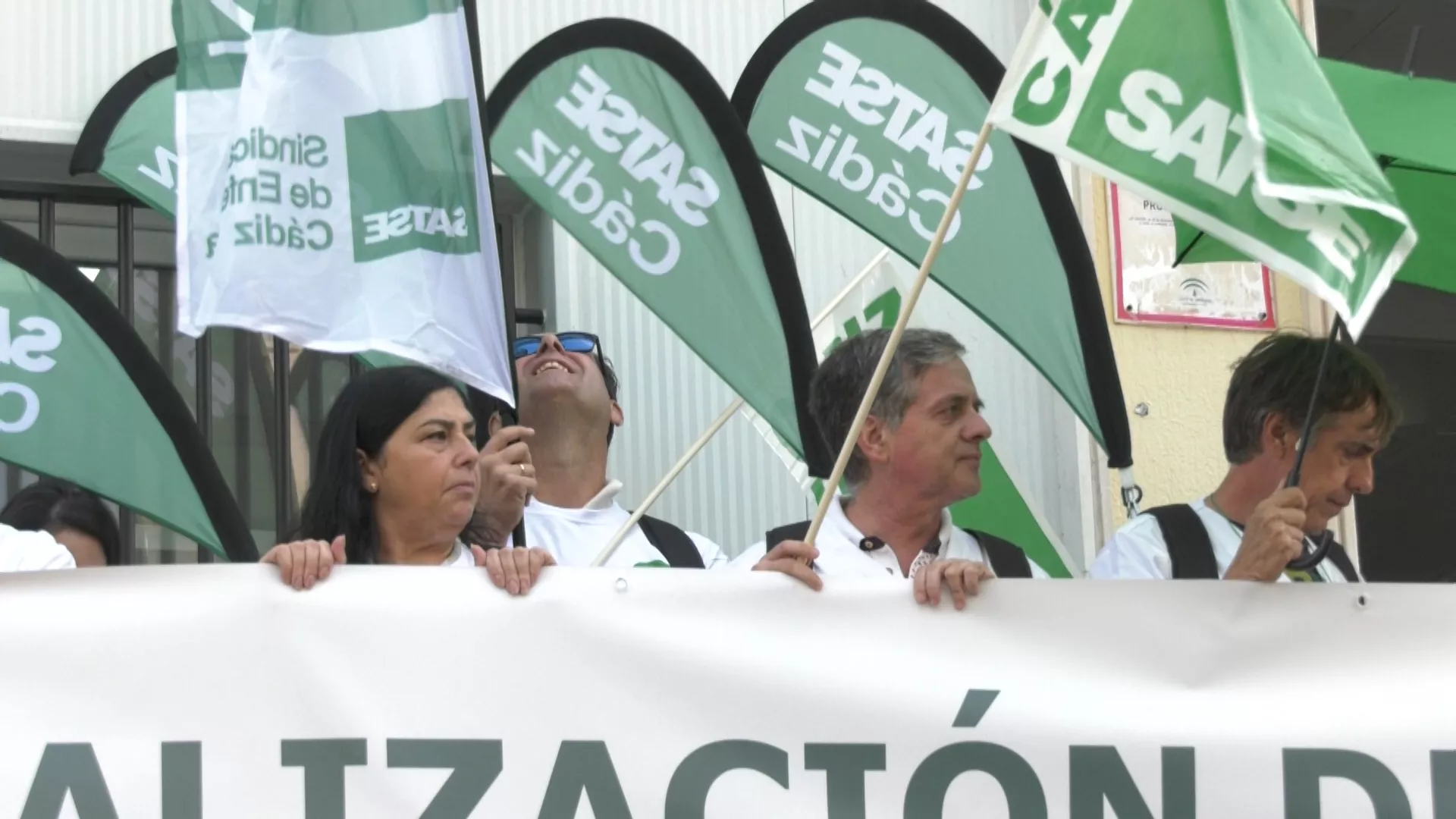 SATSE denuncia la falta de cobertura de bajas, permisos y jubilaciones en el SAS