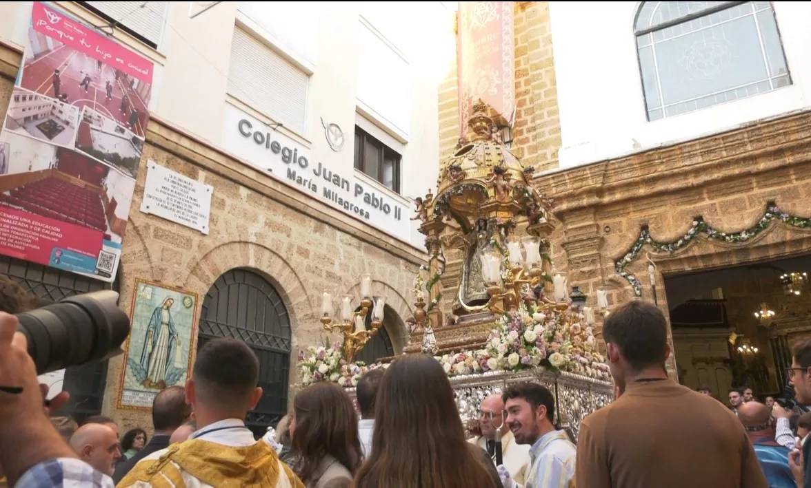 La cofradia de La Viña ha recordado un año más el milagro de la Virgen en 1755