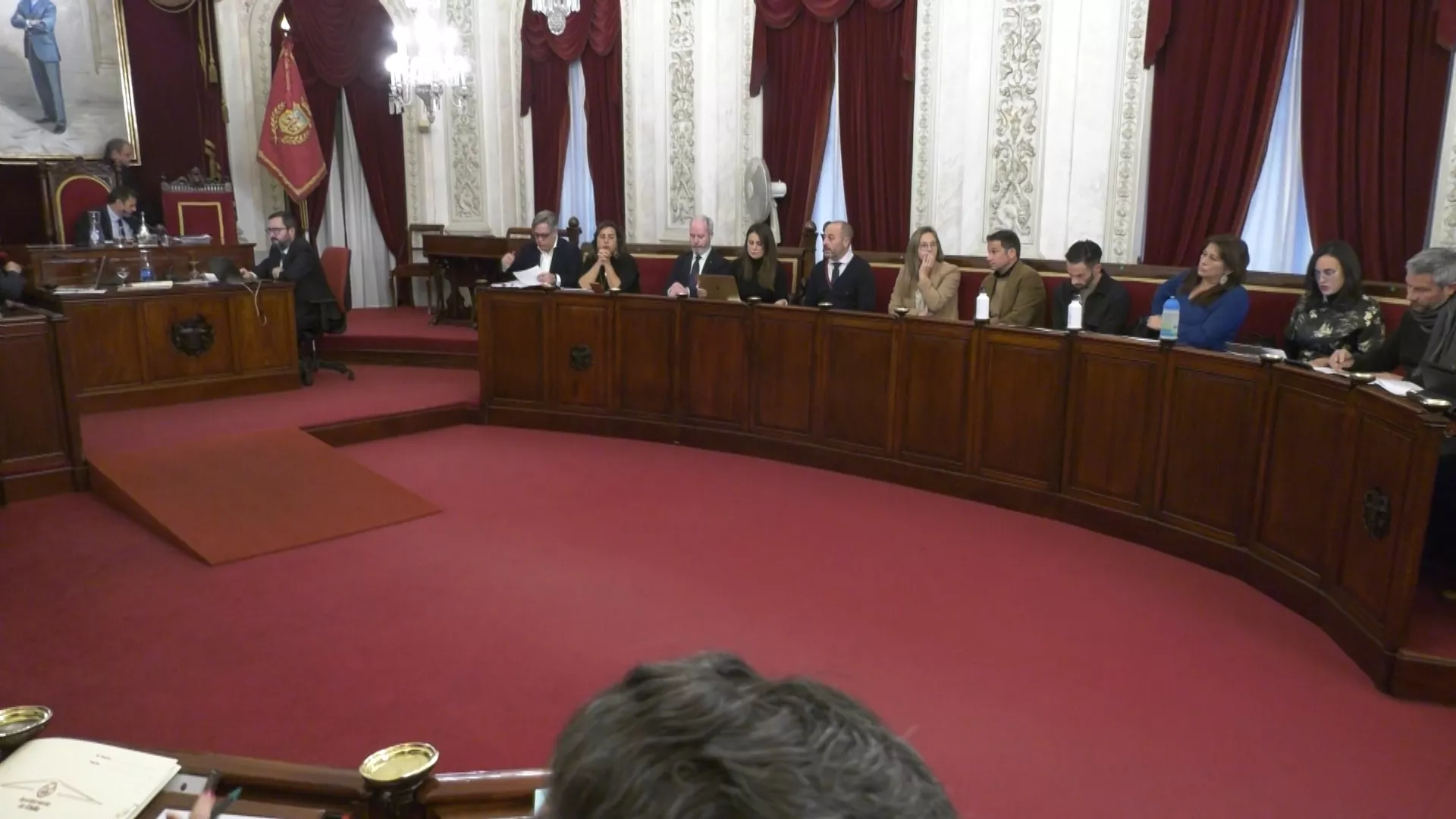 Sesión plenaria del Ayuntamiento de Cádiz. 