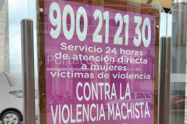 Servicio de Emergencia 24 horas para casos de Violencia contra la Mujer del Ayuntamiento de Cádiz.