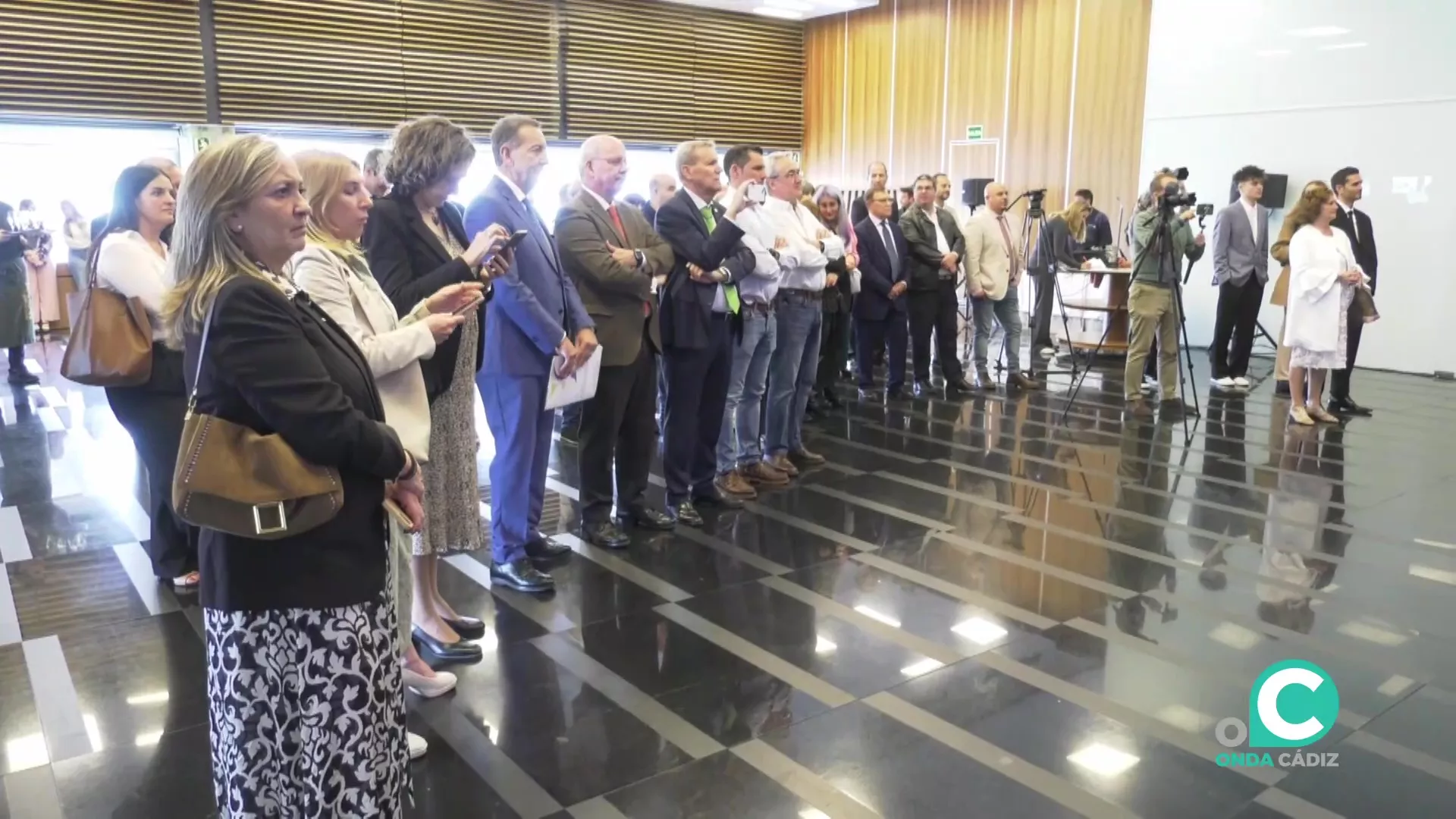 Representantes de la patronal y agentes sociales y económicos asistieron en la celebración del aniversario de Limpiezas El Sol. 