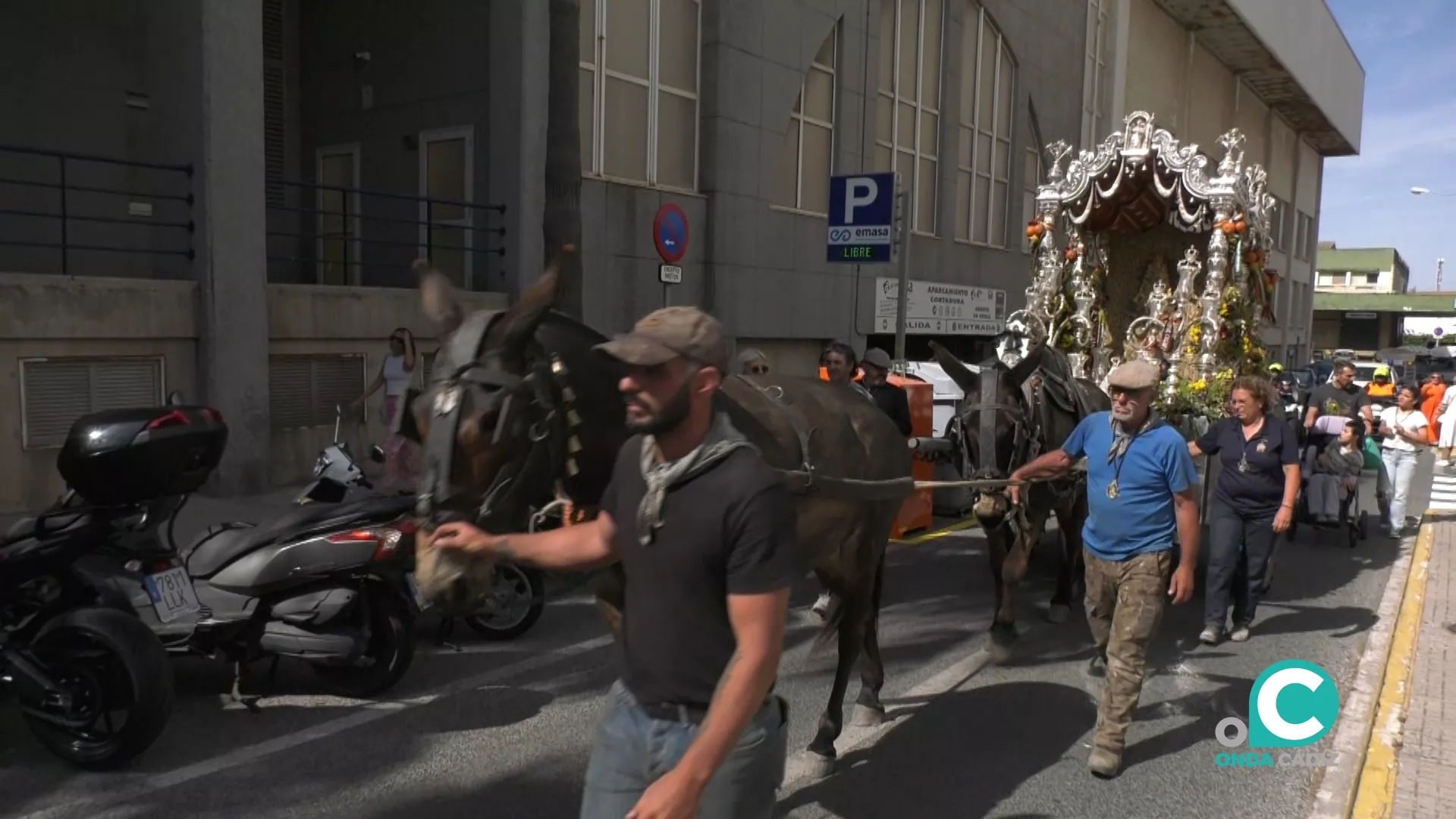 Los romeros gaditanos ya están de vuelta en la ciudad después de una semana de peregrinación. 