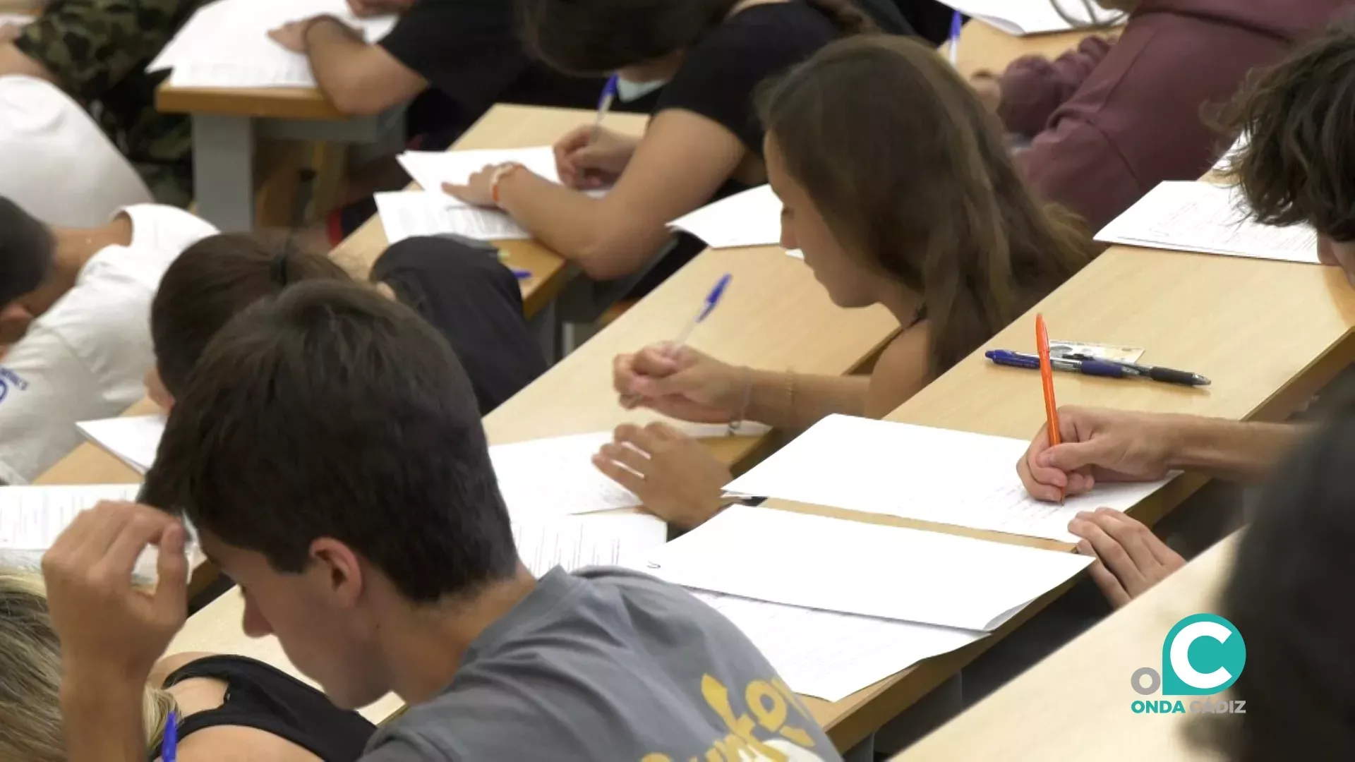 Un total de 52.908 estudiantes están convocados a esta evaluación en Andalucía. 