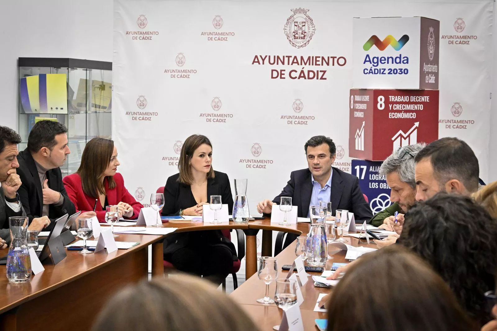 Bruno García preside el foro en el IFEF para aunar proyectos para el fomento del empleo