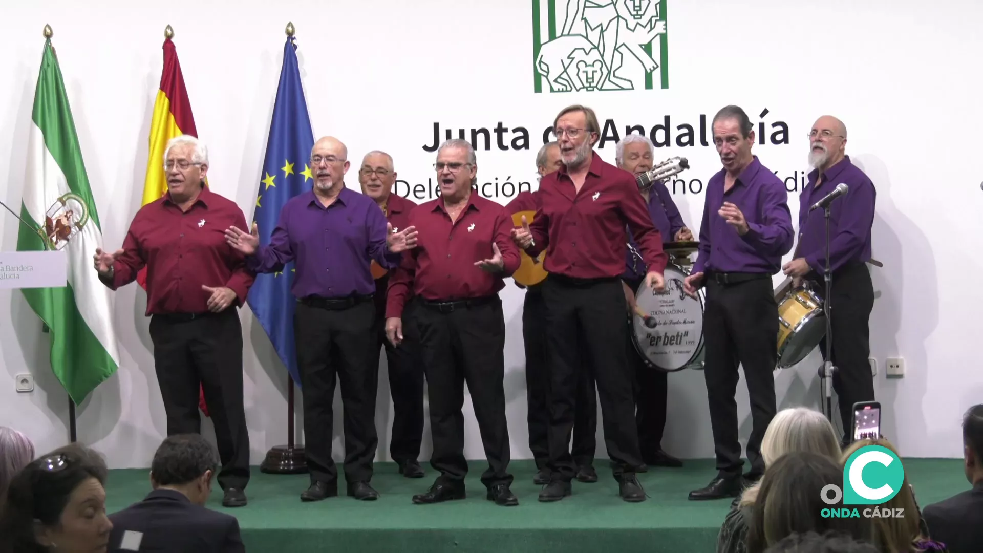 La actuación de la antología de Los Majaras cerró el acto