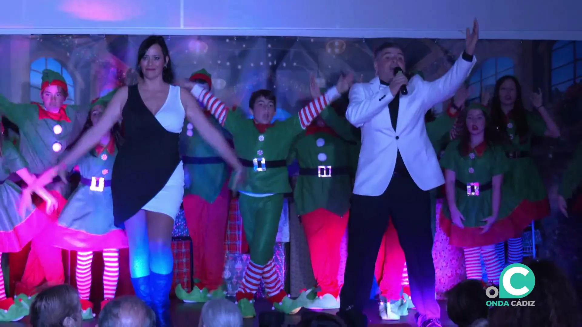 Un momento de la actuaciòn de la obra que resultó muy aplaudida