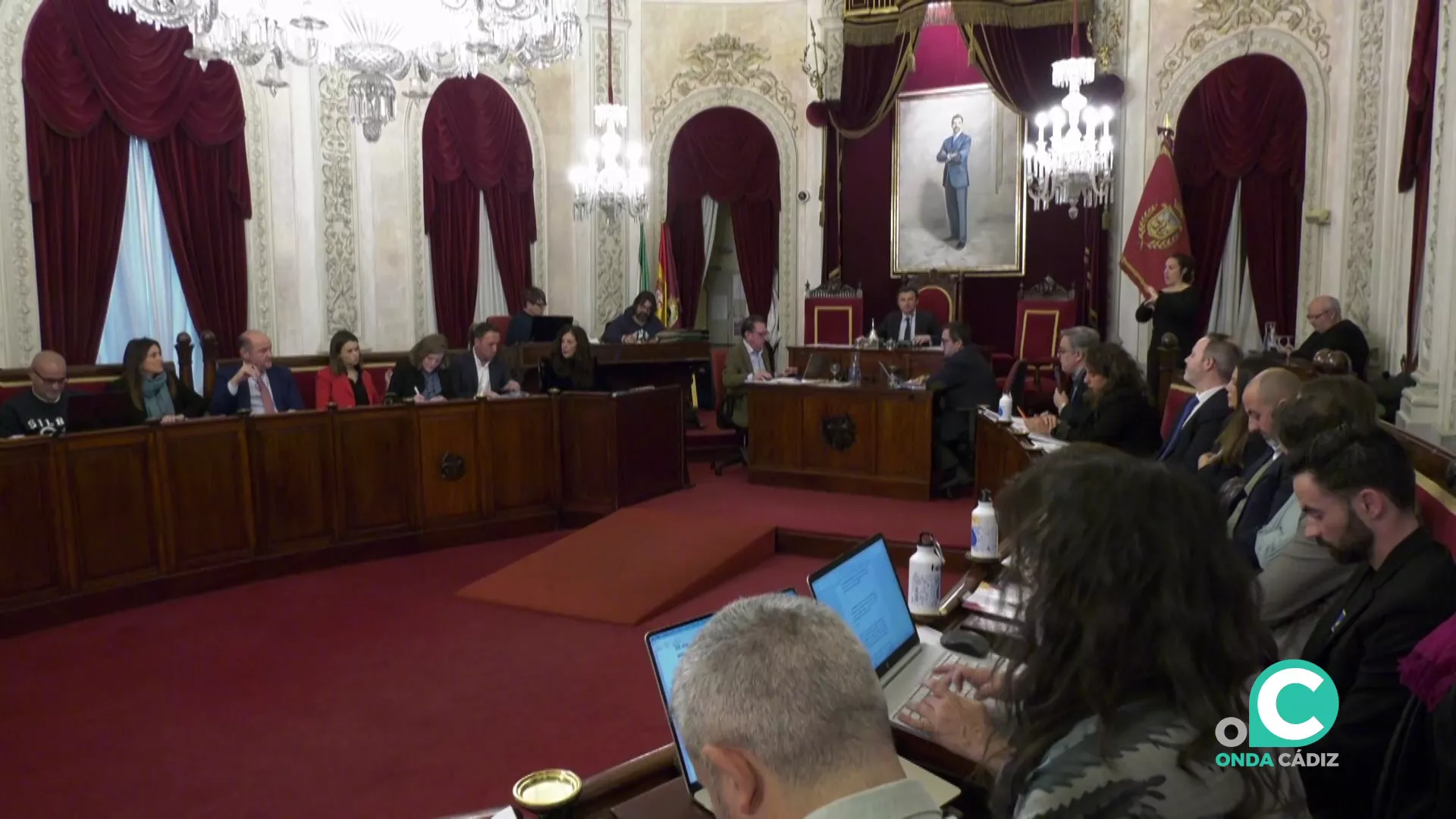 Imagen de la sesión celebrada este jueves en el Ayuntamiento de Cádiz