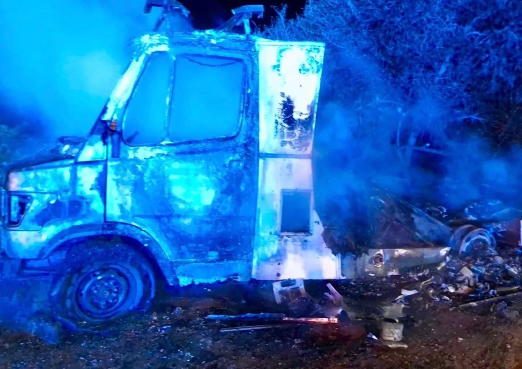 Estado en que quedó el vehículo tras la deflagración