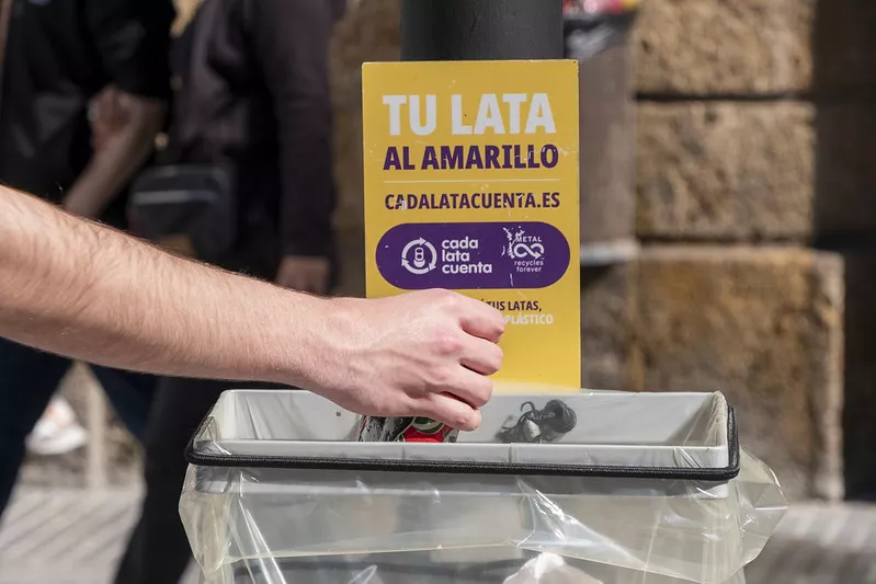 Activada la campaña de reciclaje "Tu Lata al Amarillo" durante el Carnaval