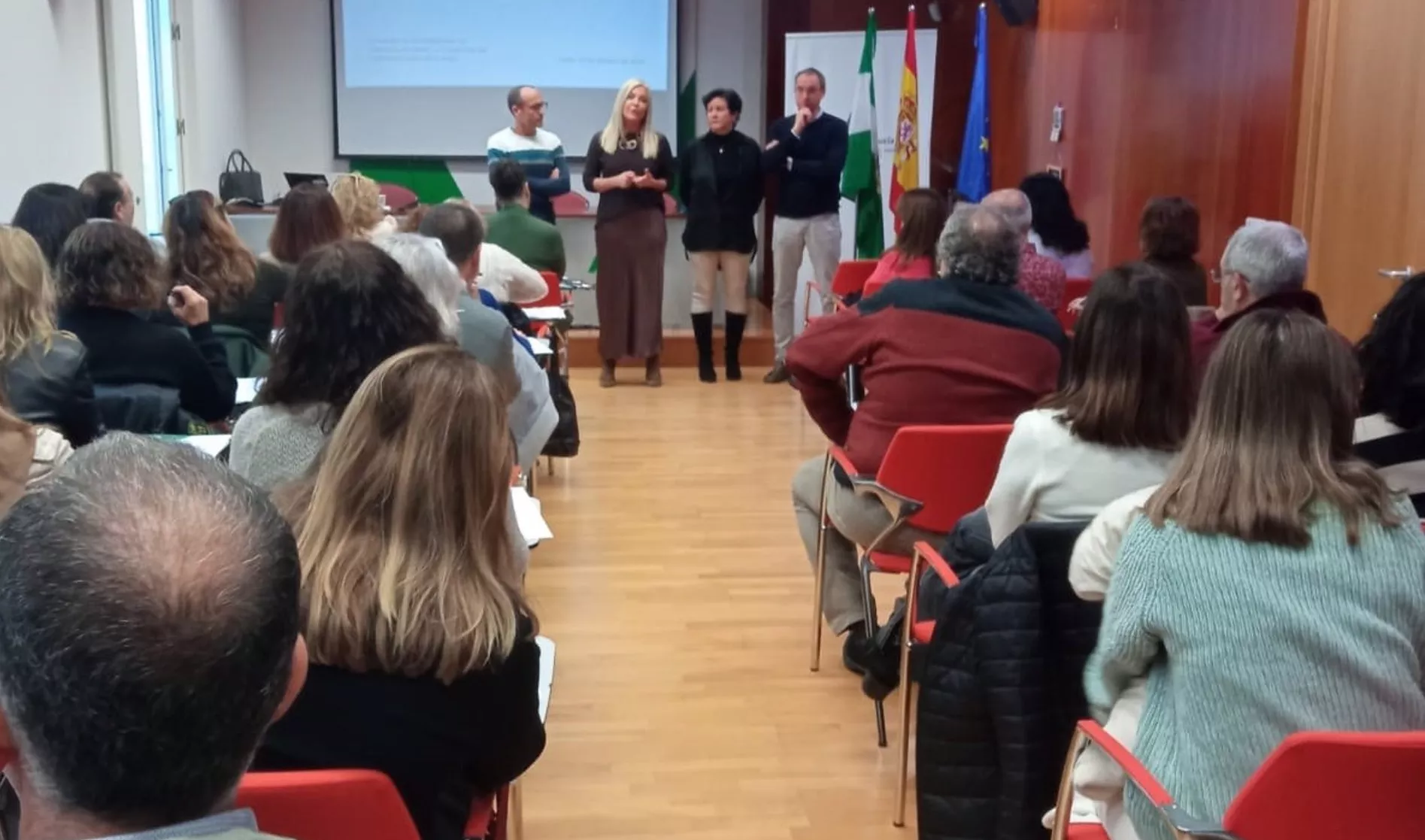 Imagen del acto de presentación de la primera jornada