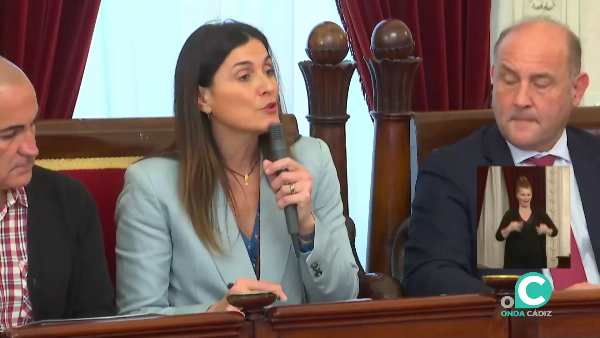 La edil de vivienda, Ana San Juan, durante un Pleno del Ayuntamiento, en una imagen de archivo