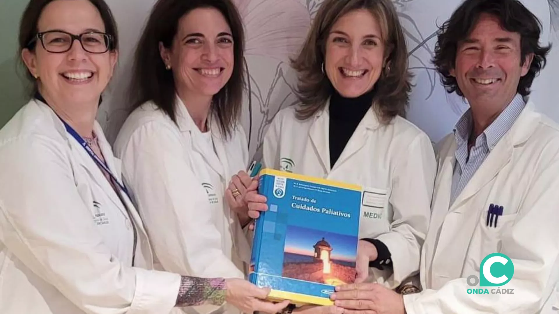 Los autores pretenden que el libro sea una herramienta útil para todos los profesionales 