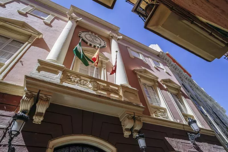 Fachada del Museo de las Cortes de Cádiz.