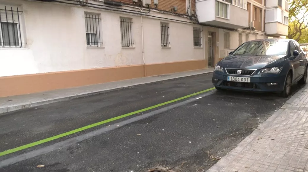 Emasa modifica la zona verde de aparcamientos para residentes del barrio de Loreto.