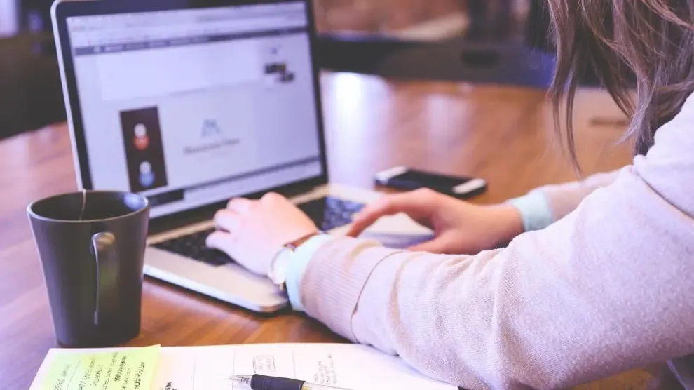 Más de una veintena de cursos completan el programa formativo 'Tu transformación Digital'.