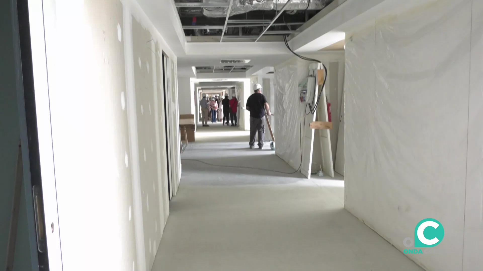 El Hospital de Puerto Real ha puesto en servicio su remodelada planta de Pediatría.