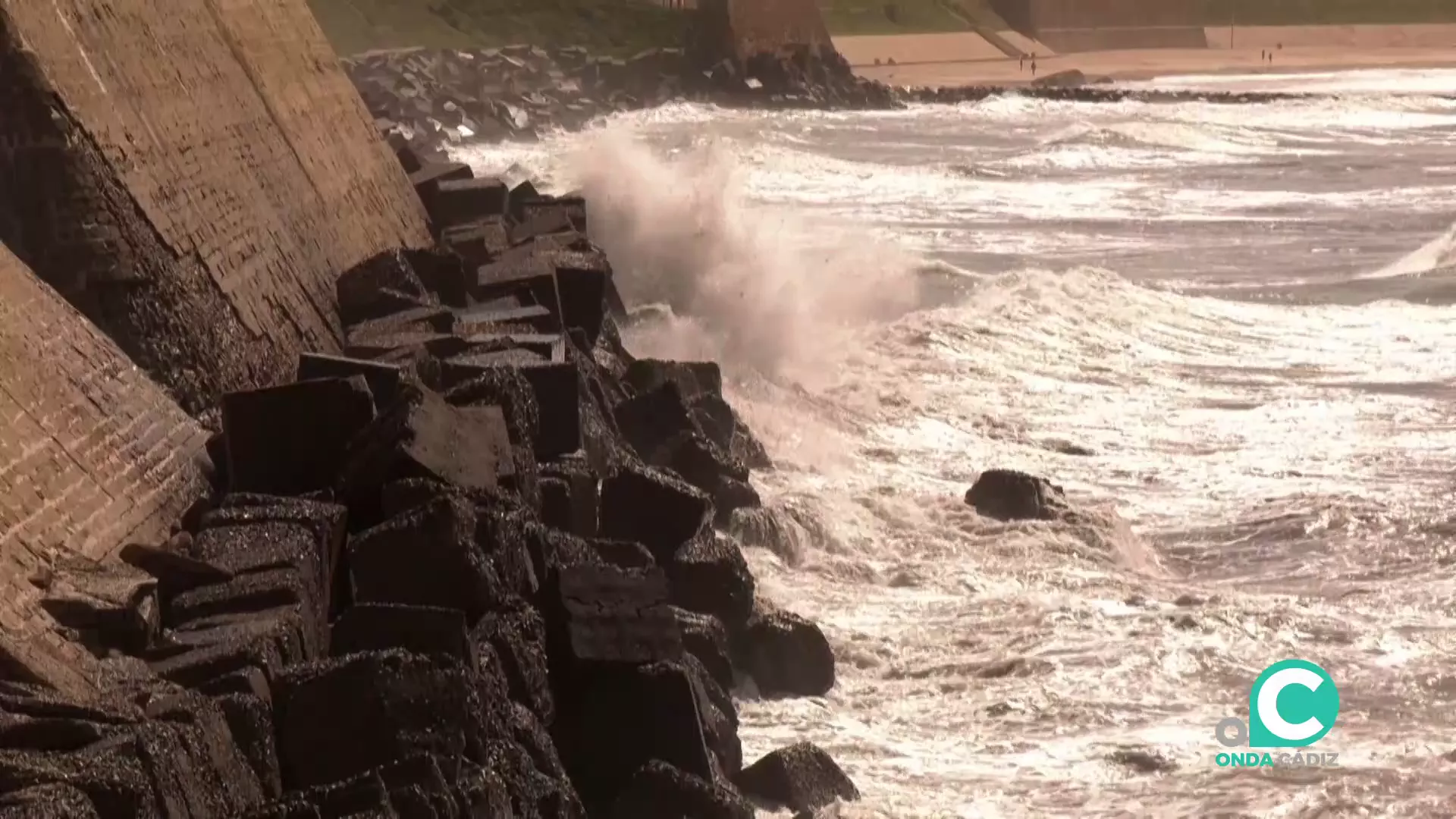 Efectos del oleaje en el Campo del Sur este martes
