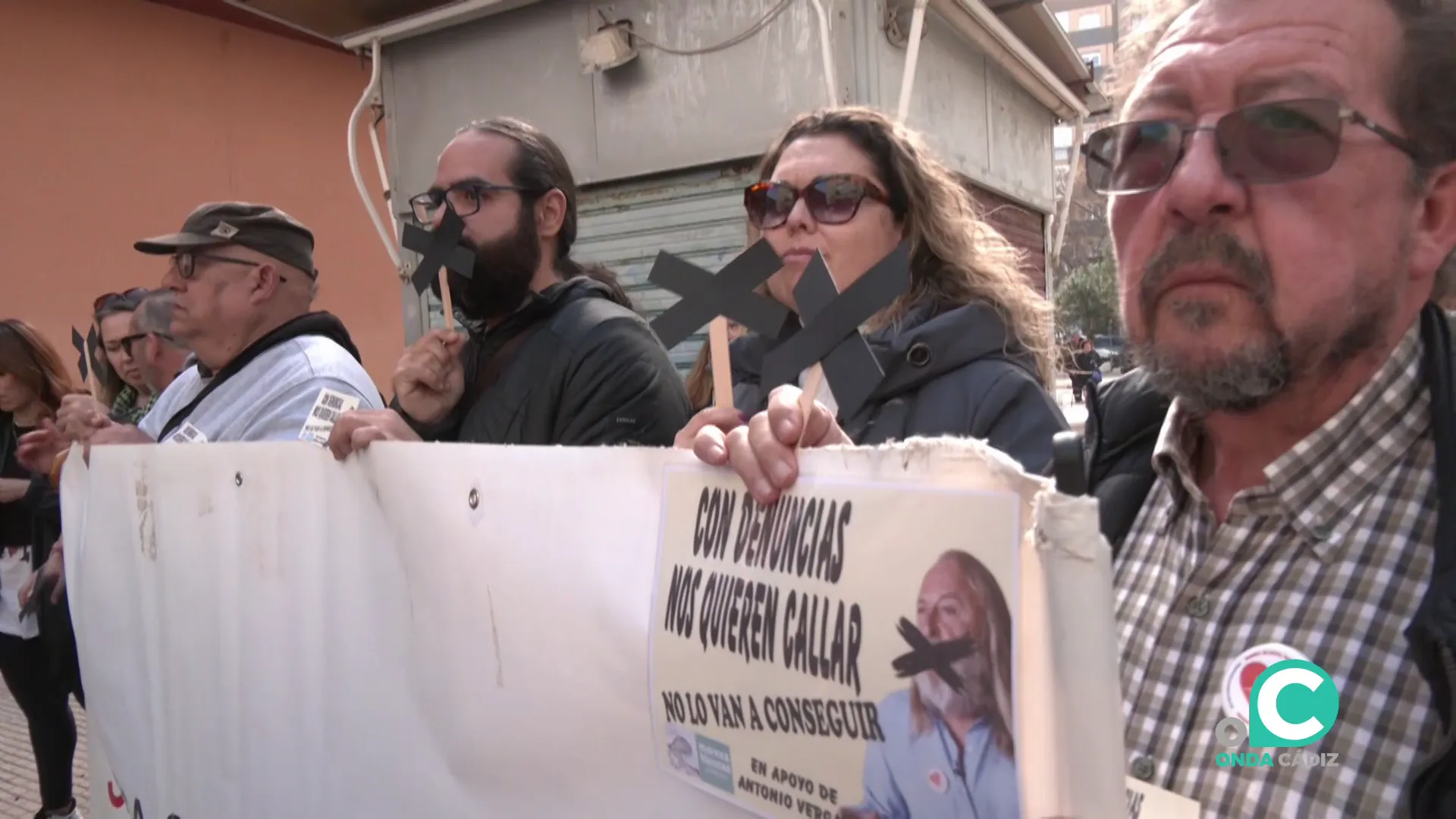 Movilización a favor del activista el pasado 20 de marzo a las puertas del juzgado