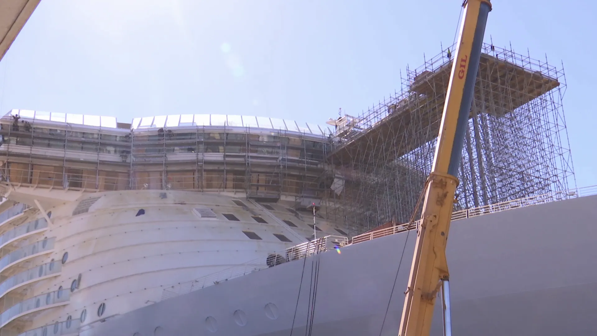 Trabajos en uno de los buques de pasajeros en la factoría gaditana