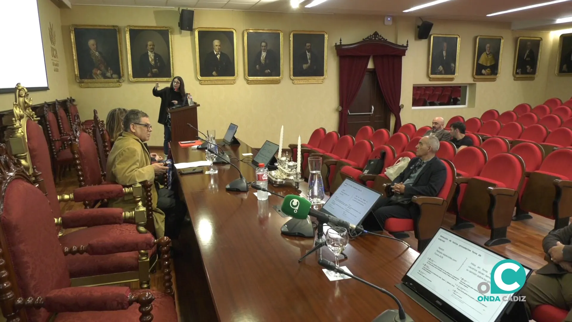 Cádiz conmemora el Día Internacional del Pueblo Gitano con unas jornadas en la Facultad de Medicina. 