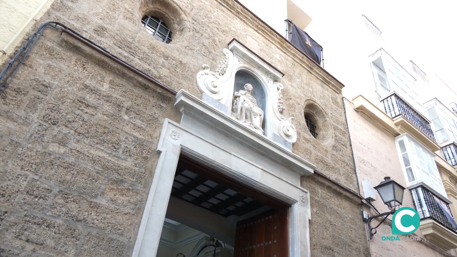 Este miércoles se estrena la fachada de la capilla del Caminito. 