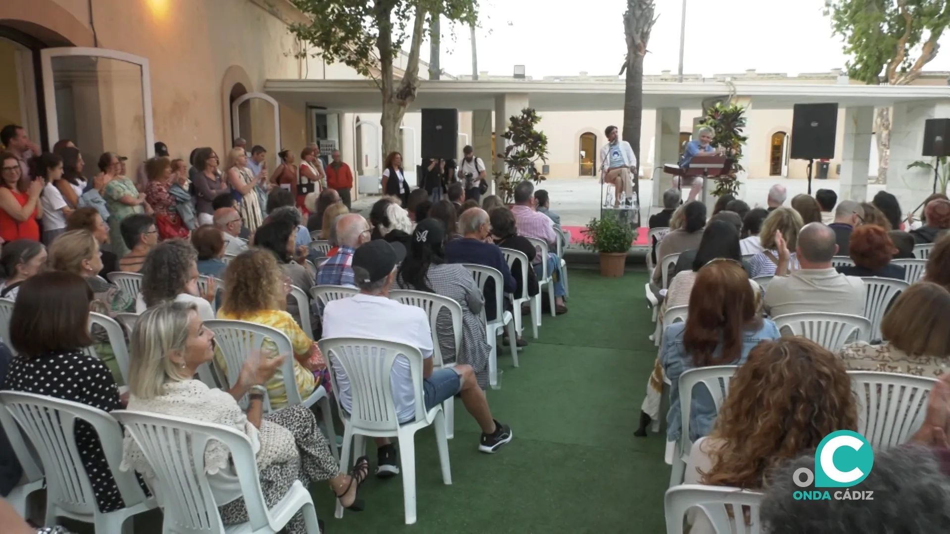 Uno de los encuentros celebrados en la pasada edición de la Feria del Libro de Cádiz. 