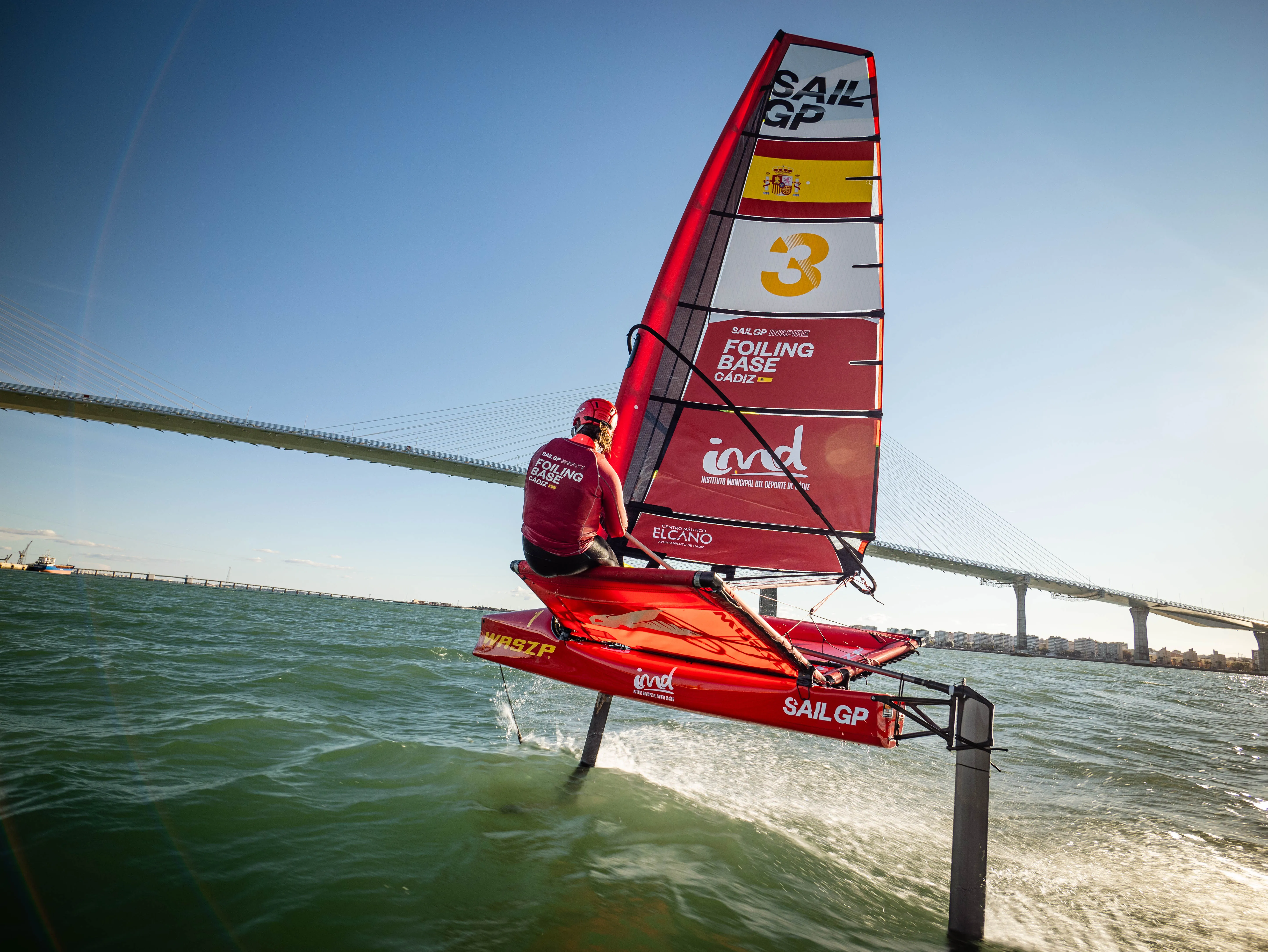 Diez deportistas han formado parte el pasado fin de semana en las instalaciones del Centro Náutico Elcano del Clinic 3. 