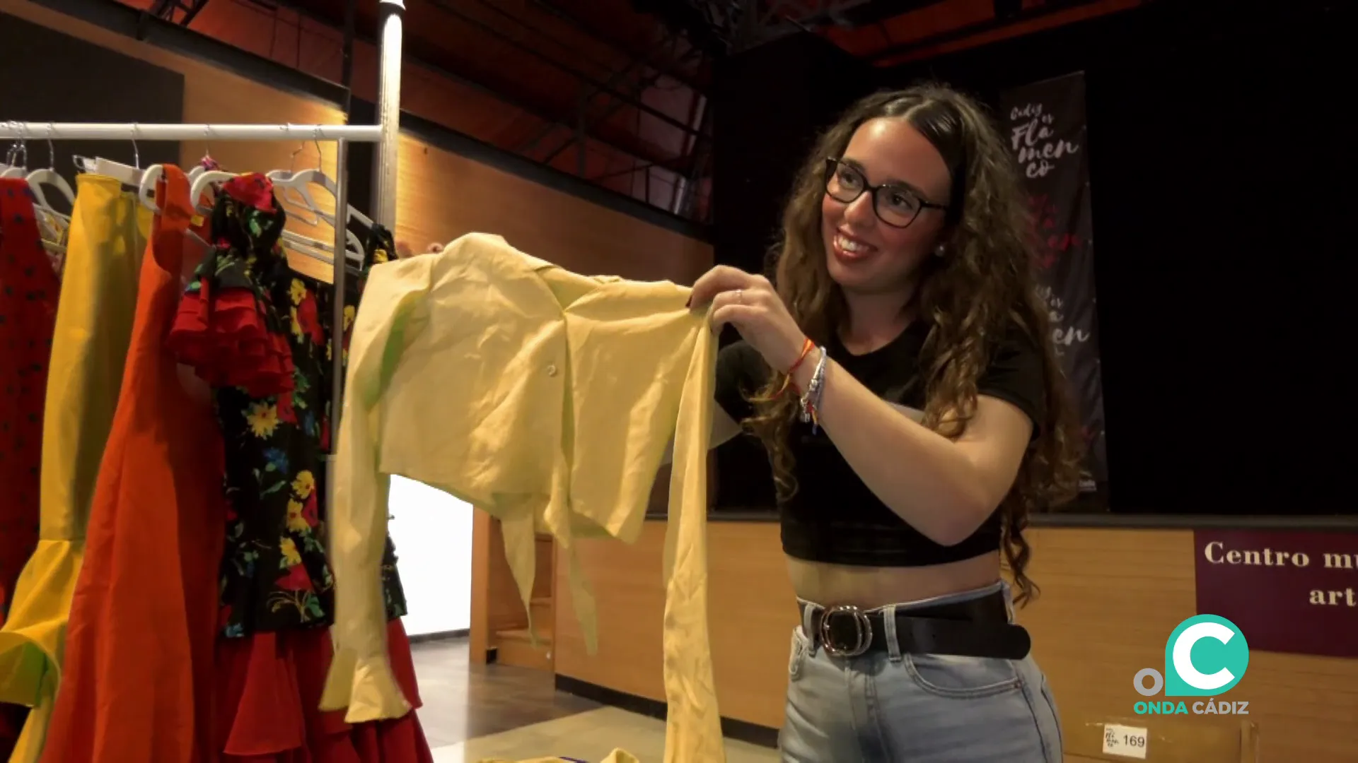 Alumna del centro durante la actividad que se ha desarrollado en el Centro Flamenco La Merced