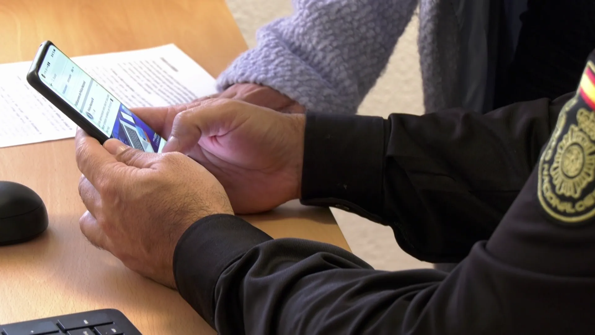 Los arrestados usaron aplicaciones de tecnología para sus propósitos delictivos