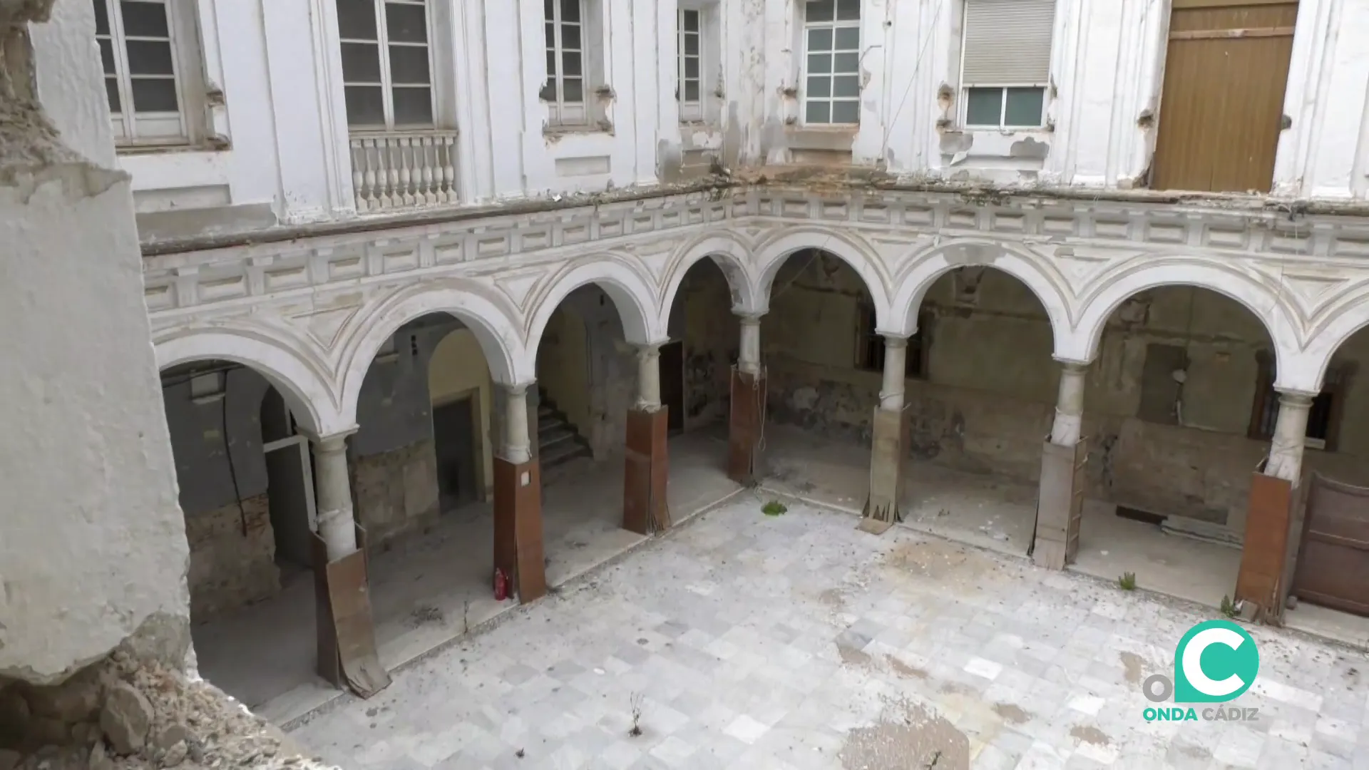 Patio del antiguo centro educativo en una imagen de archivo