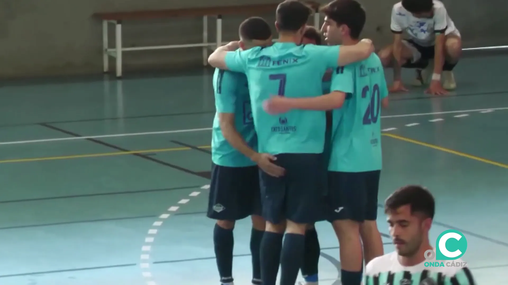 Los jugadores gaditanos celebran uno de los tantos conseguidos en el último partido