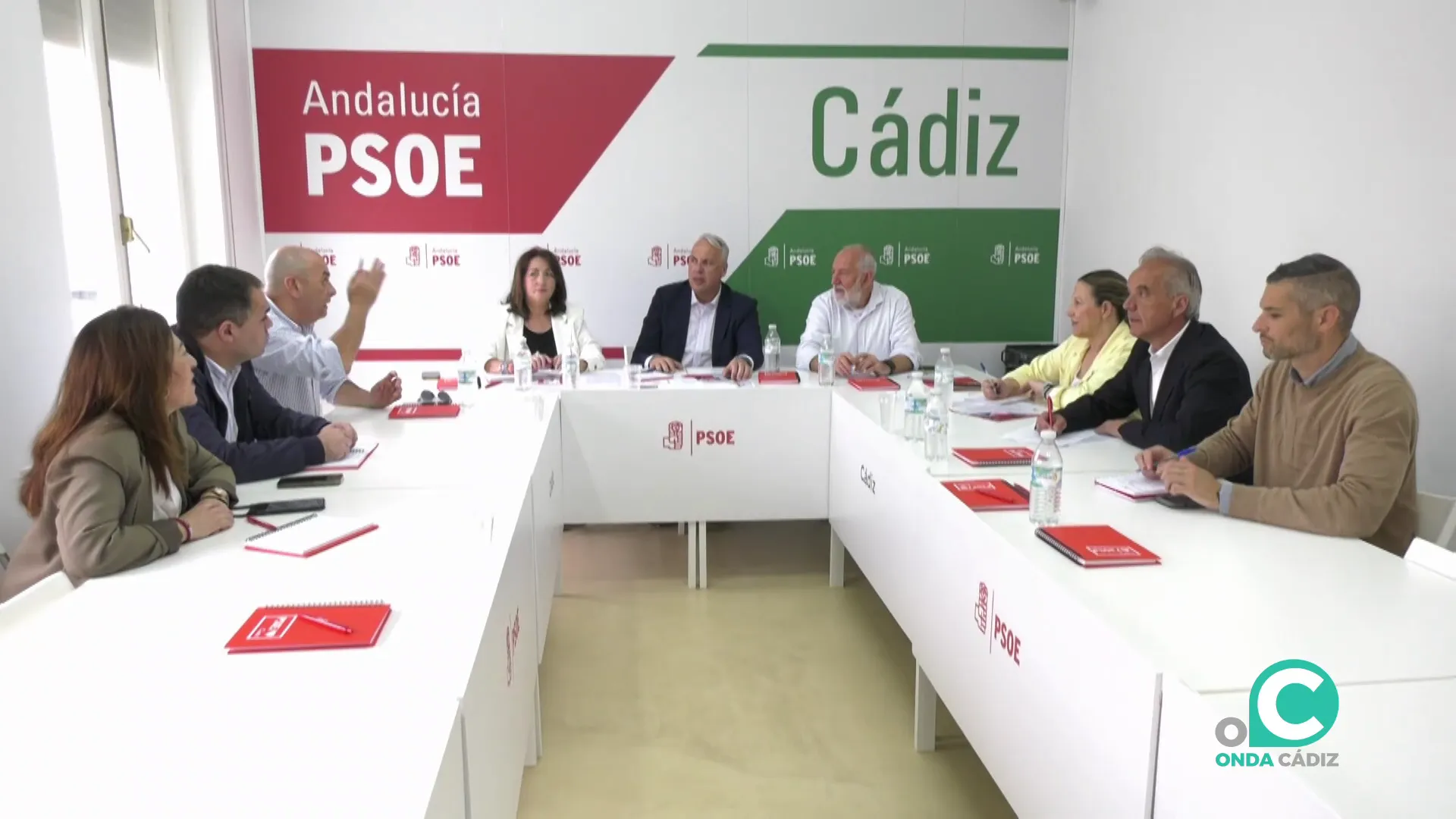 Ruiz Boix con los secrfetario de los sindicatos para preparar la movilización del 1 de Mayo