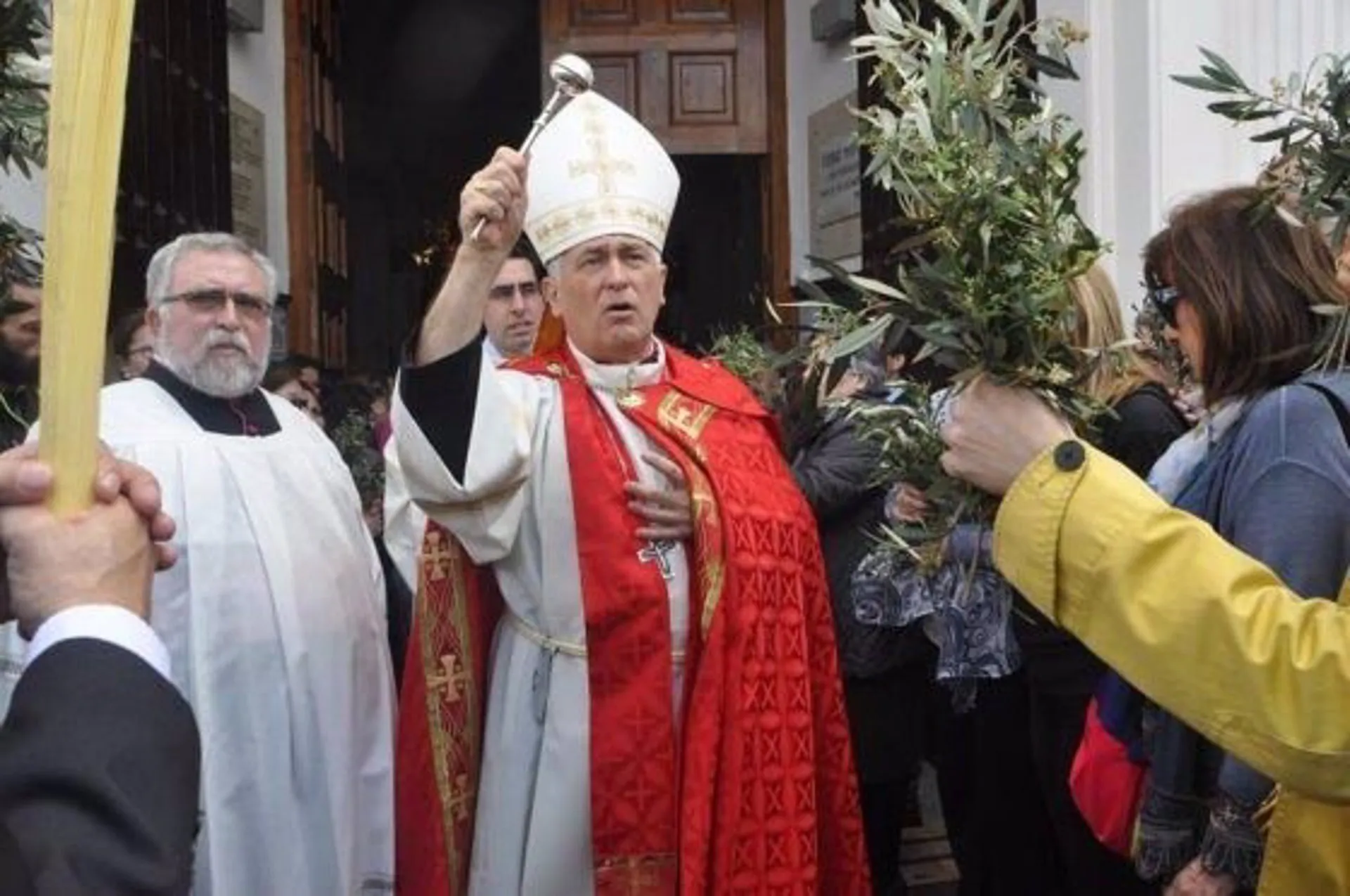 El obispo de Cádiz y Ceuta, Rafael Zornoza, el pasado Domingo de Ramos en Ceuta.