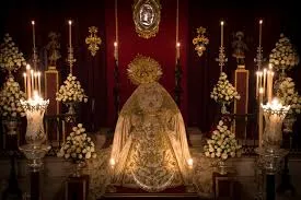 El Consejo de Hermandades propondrá en pleno la celebración de un besamano magno con motivo del Año Jubilar