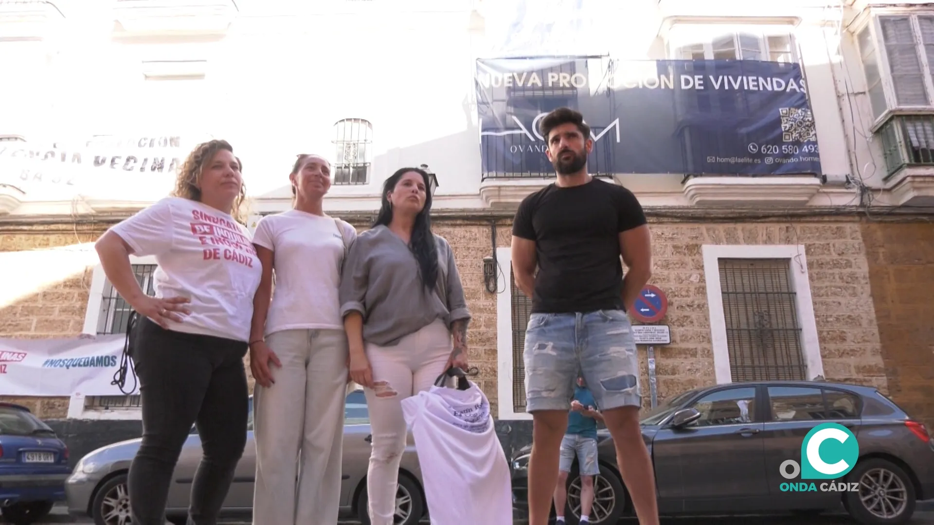 El sindicato de inquilinos, y vecinos del barrio han apoyado a las familias afectadas.